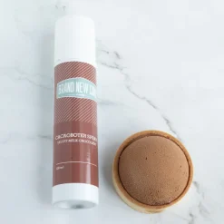 Best BrandNewCake Cacaoboter spray Velvet Melk choco 100ml