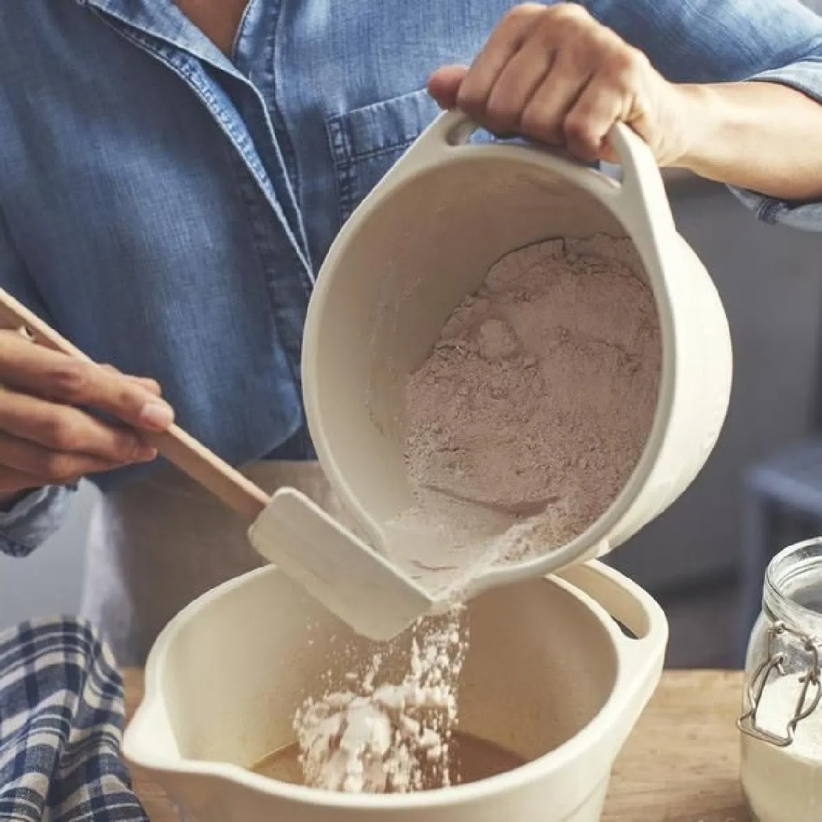 Online Emile Henry Beslagkom 3,5L