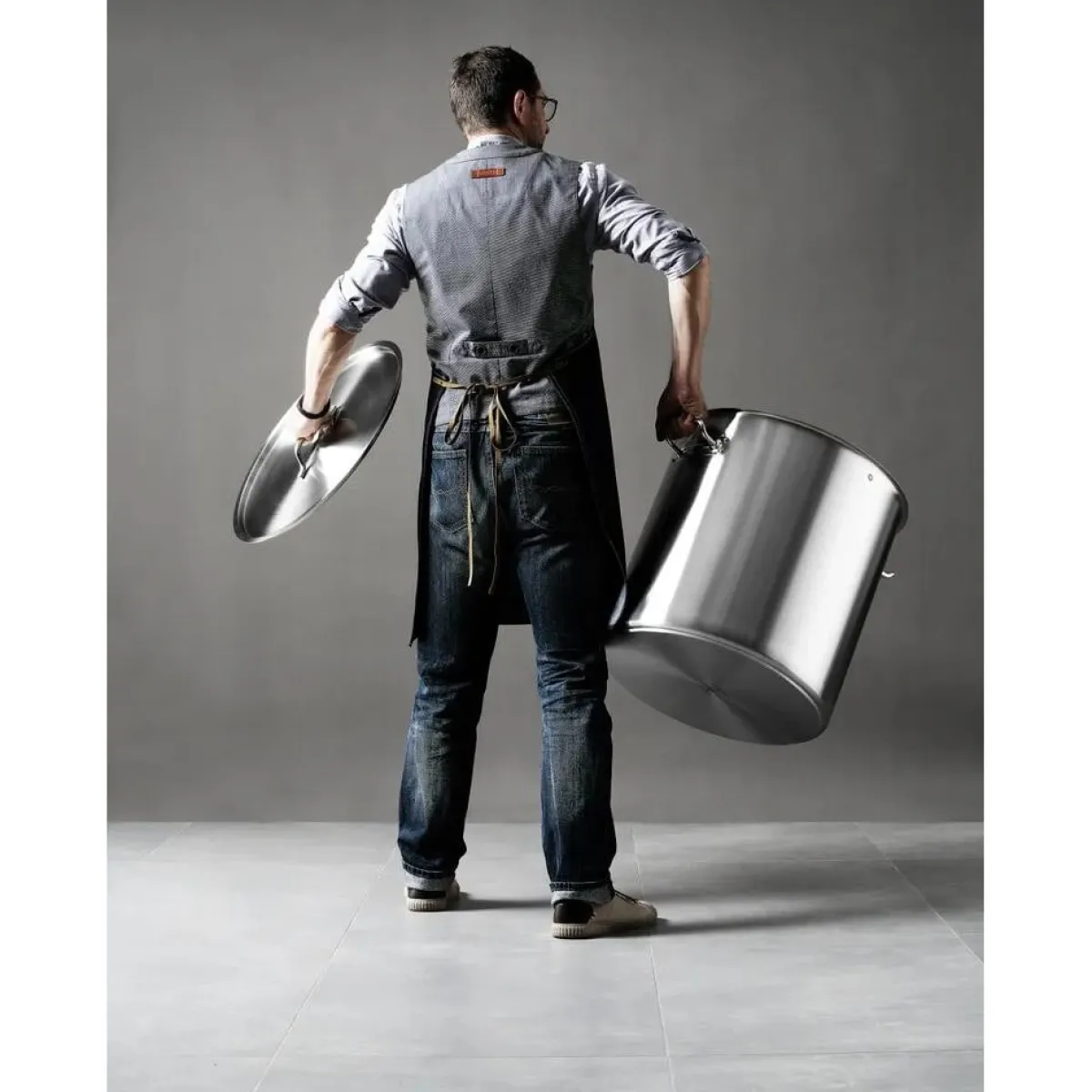 Hot Hendi Kookpan 98L met deksel ⌀500x(H)500