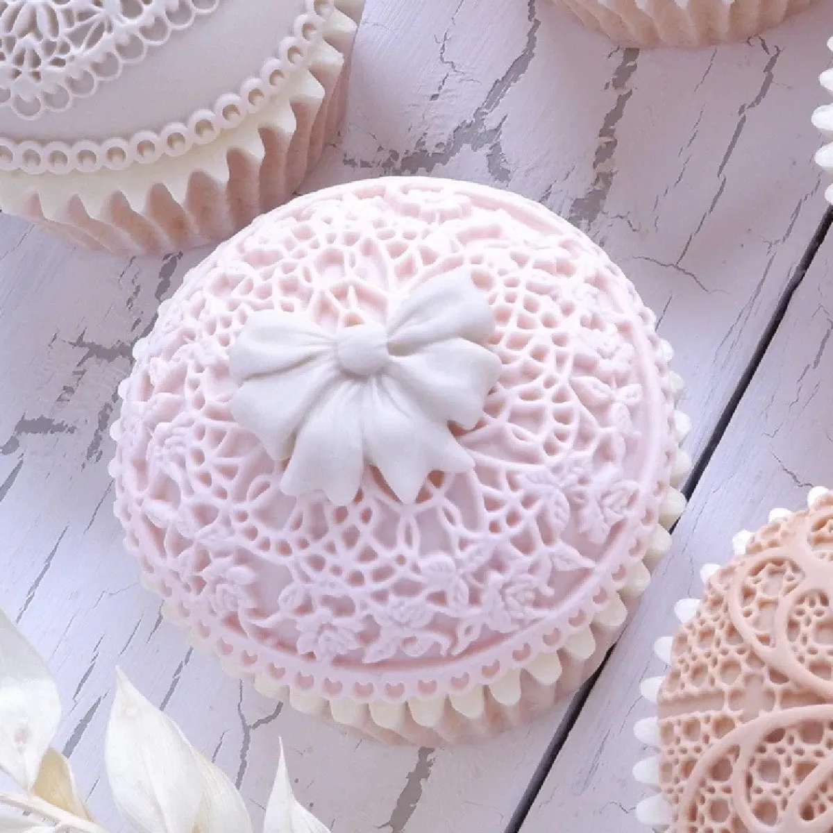 Hot Katy Sue Mold Floral Lace Cupcake