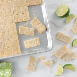 Clearance Nordic Ware Bakplaat 43x31x2,5cm