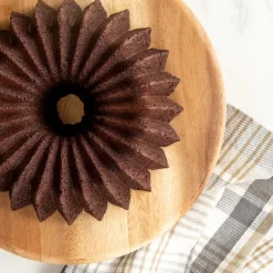 Discount Nordic Ware Brilliance Tulband Bakvorm Klein