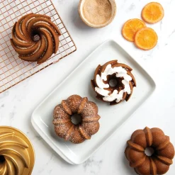 Outlet Nordic Ware Classic Tulband Duet Bakvorm