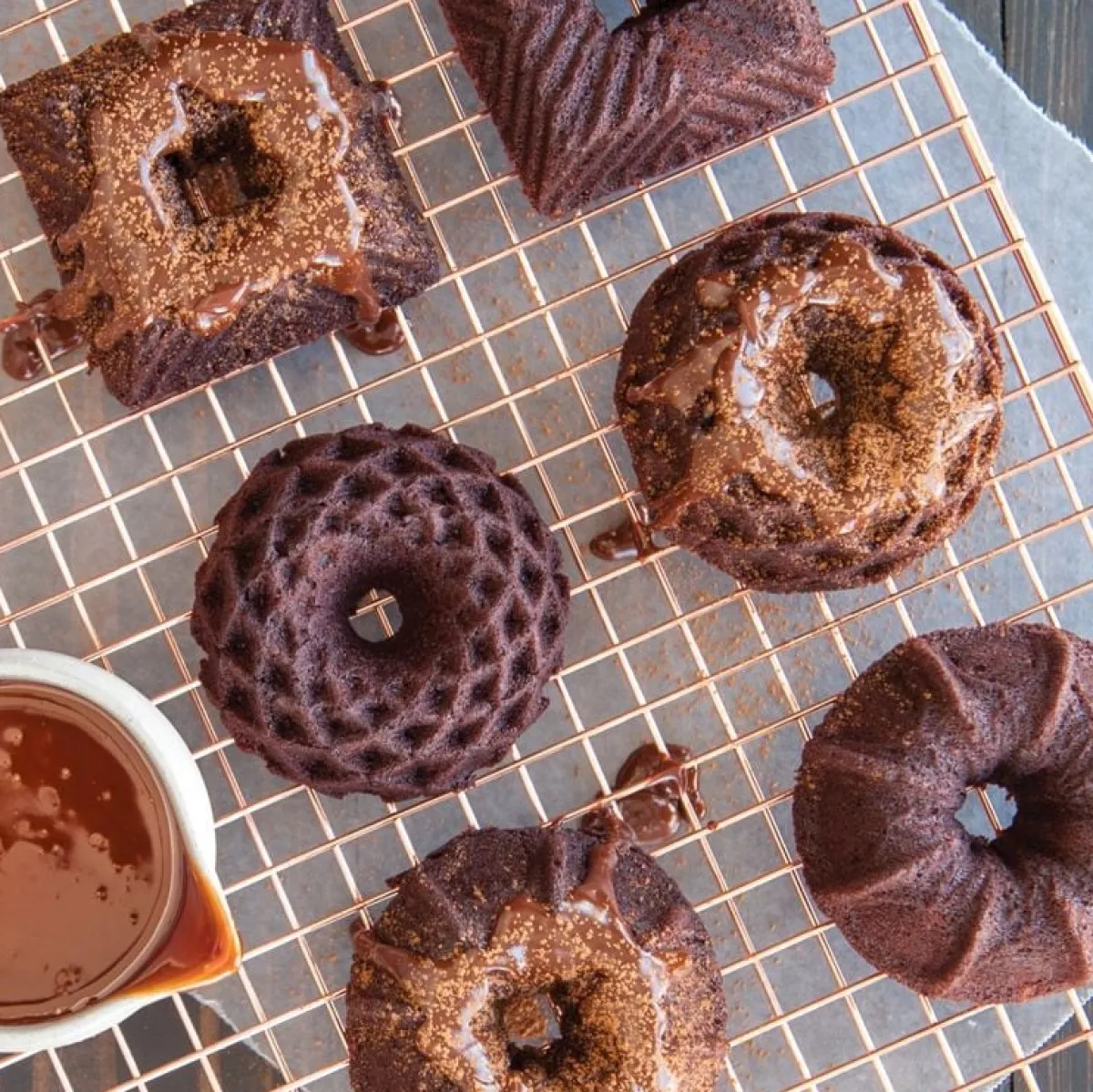 Outlet Nordic Ware Geo Bundlette Mini Tulband Bakvorm