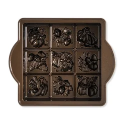 Best Nordic Ware Herfst Bakvorm Vierkant