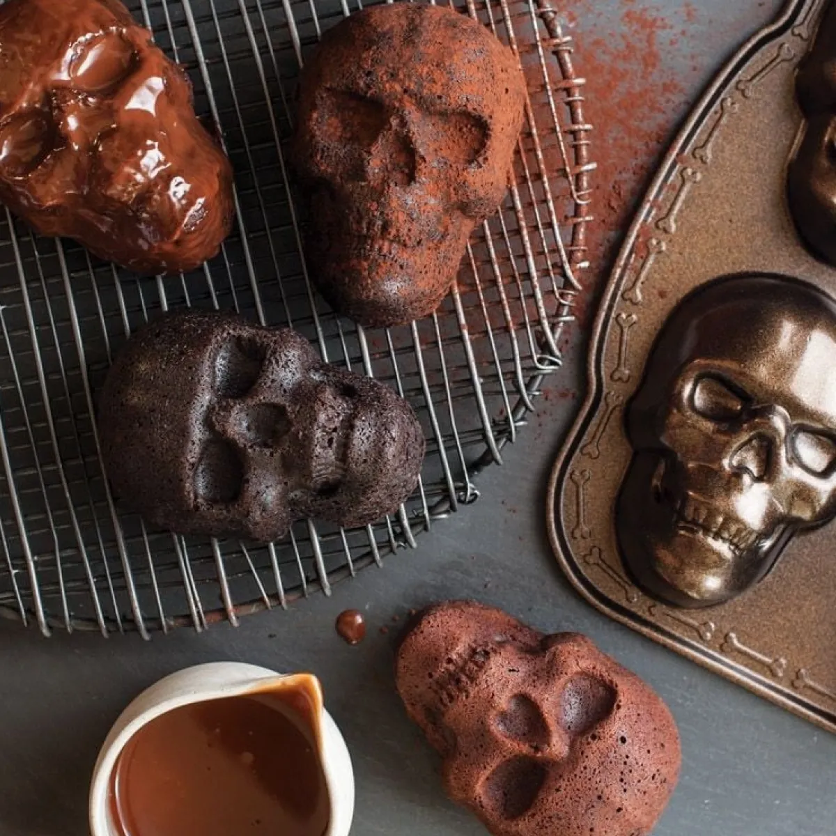 Nordic Ware Mini Doodshoofdjes Bakvorm