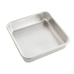 Best Nordic Ware Taartpan Vierkant 22x22x6cm