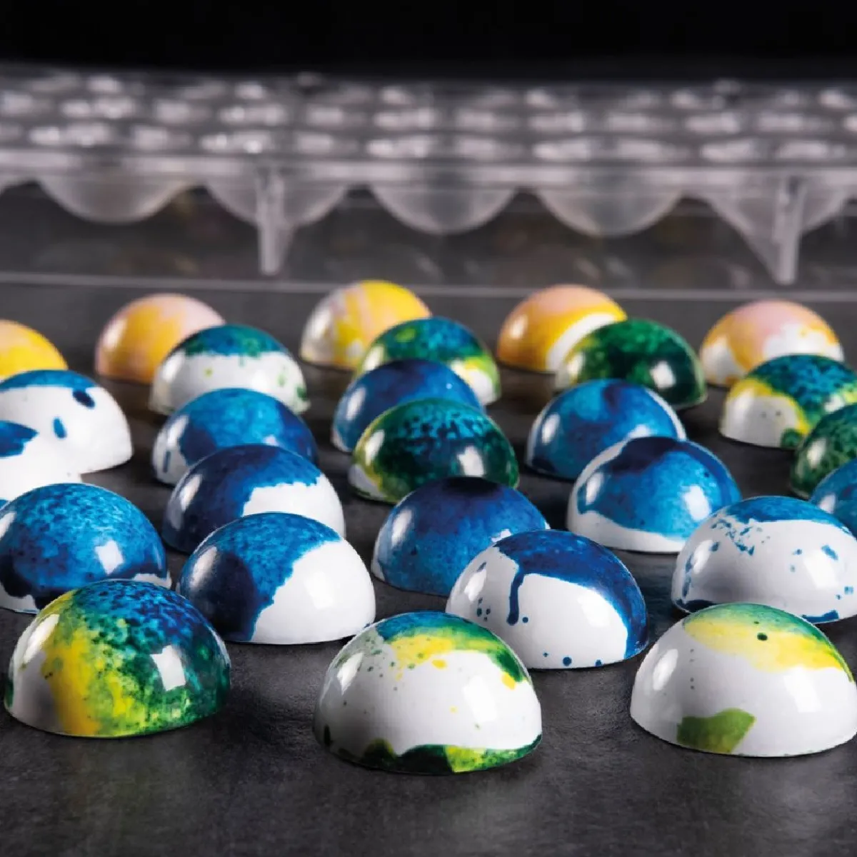 Best Pavoni Bonbonvorm Halve Bol (24x) Ø35x17,5mm