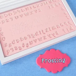 Best Sweet Stamp Outboss Frosting Letters & Cijfers Set